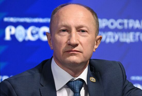 RUSSIA EXPO. Plenary session, Space of the Future: Northwestern Macroregion