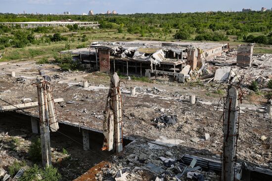 Russia DPR Destroyed Airport