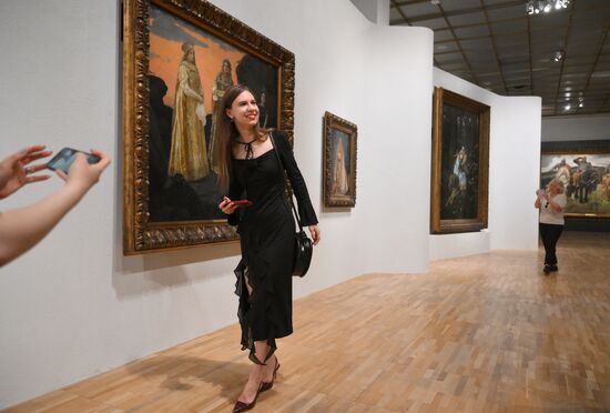 Russia Art Vasnetsovs Exhibition