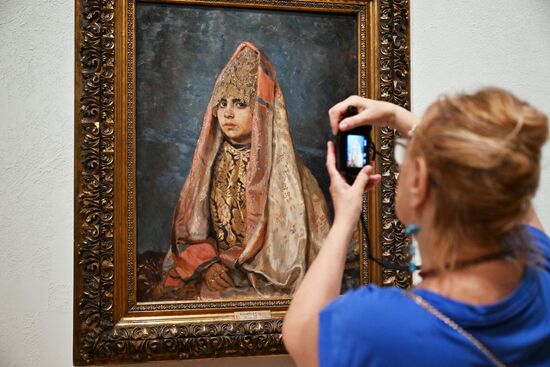 Russia Art Vasnetsovs Exhibition