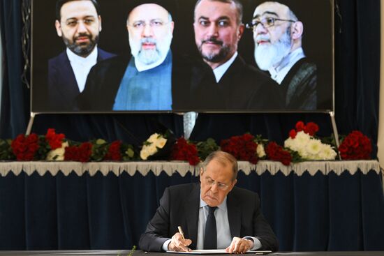 Russia Iran President Death Mourning