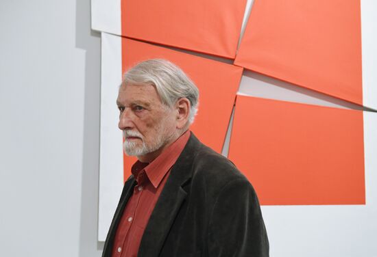 Russia Art Yulikov Exhibition