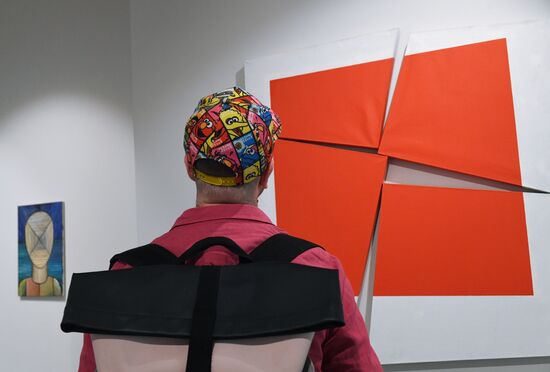 Russia Art Yulikov Exhibition