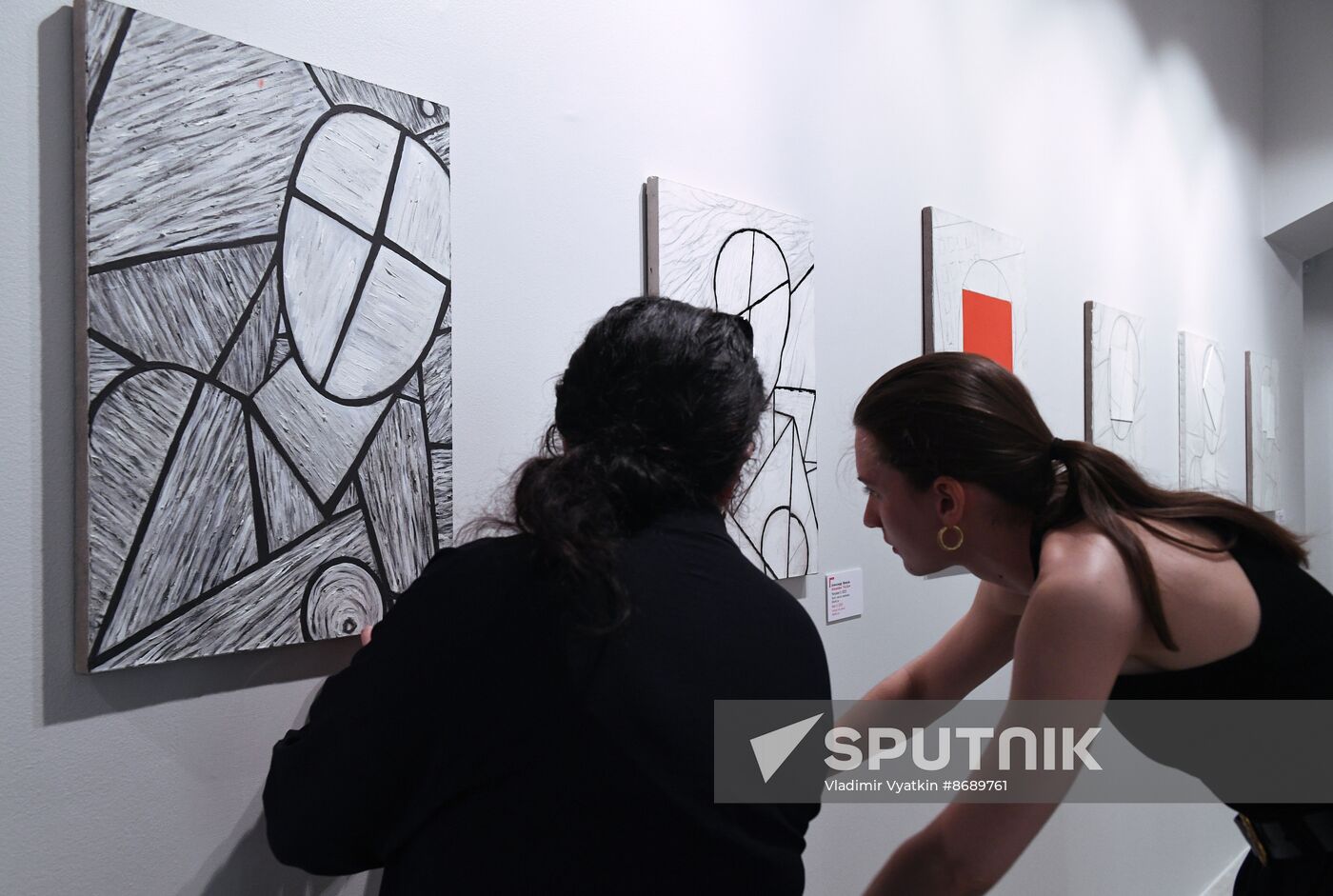 Russia Art Yulikov Exhibition