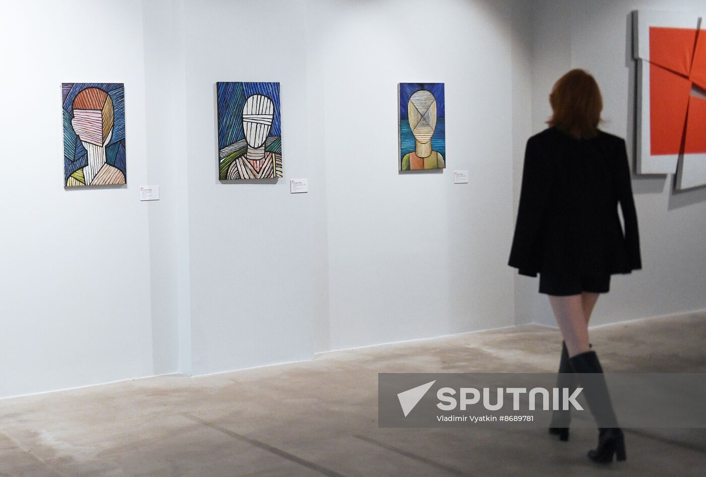 Russia Art Yulikov Exhibition