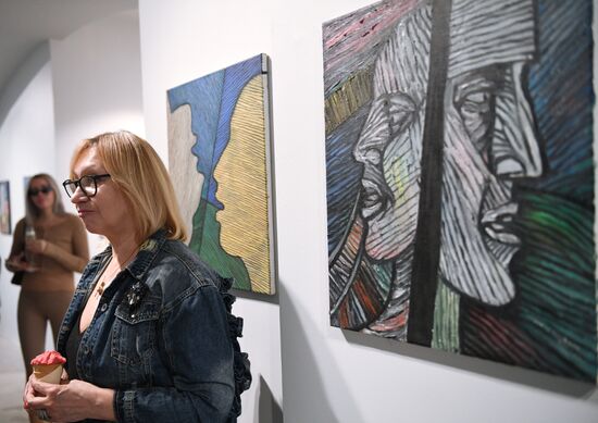Russia Art Yulikov Exhibition