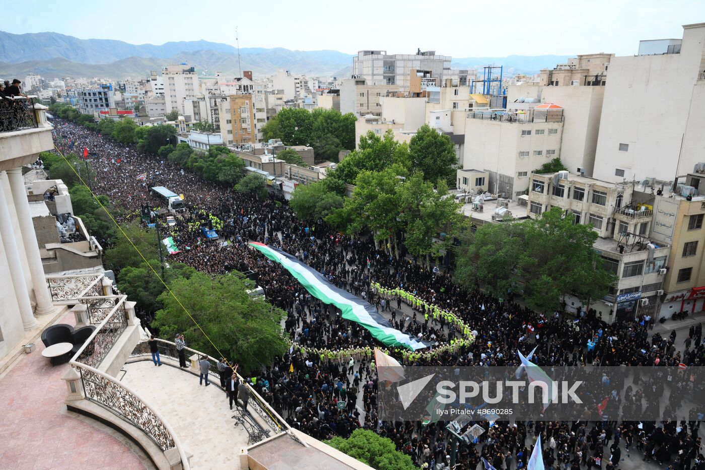 Iran President Death Farewell