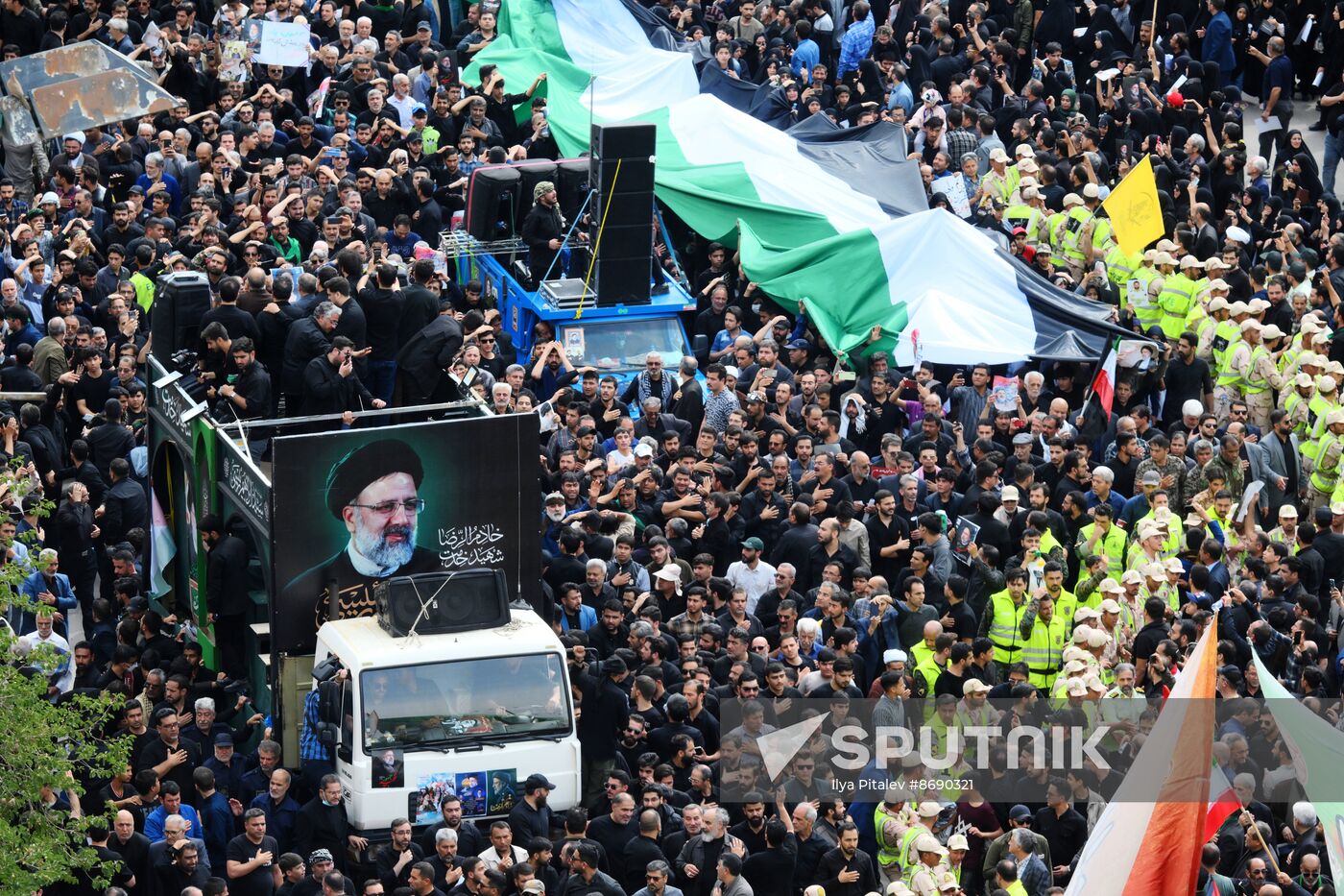 Iran President Death Farewell