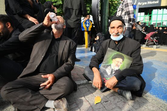 Iran President Death Farewell