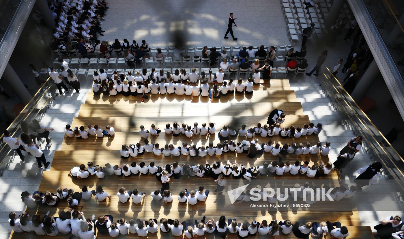 Russia Education Last Bell