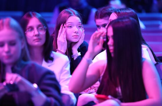 RUSSIA EXPO. Award ceremony of the High Five national television prize