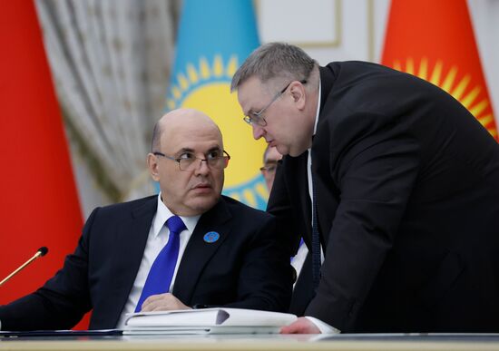Turkmenistan Russia