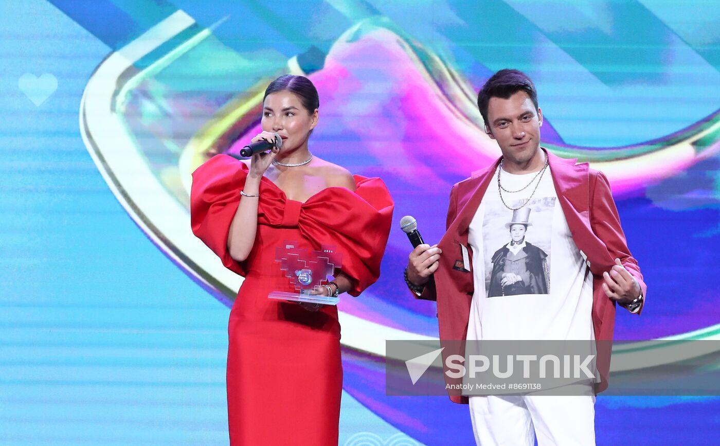RUSSIA EXPO. Award ceremony of the High Five national television prize