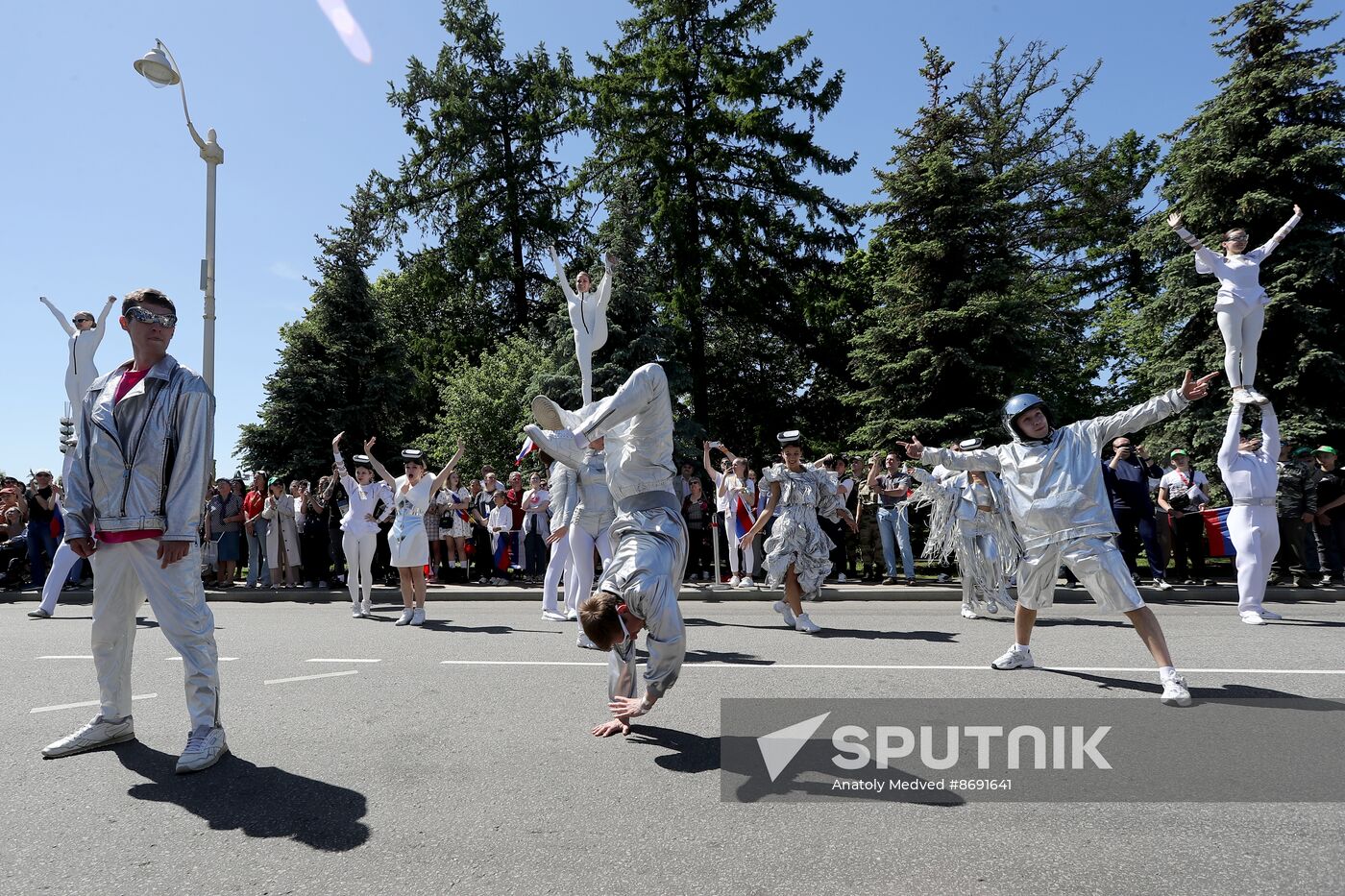 RUSSIA EXPO. Sports procession devoted to 105th anniversary of first parade on Red Square.