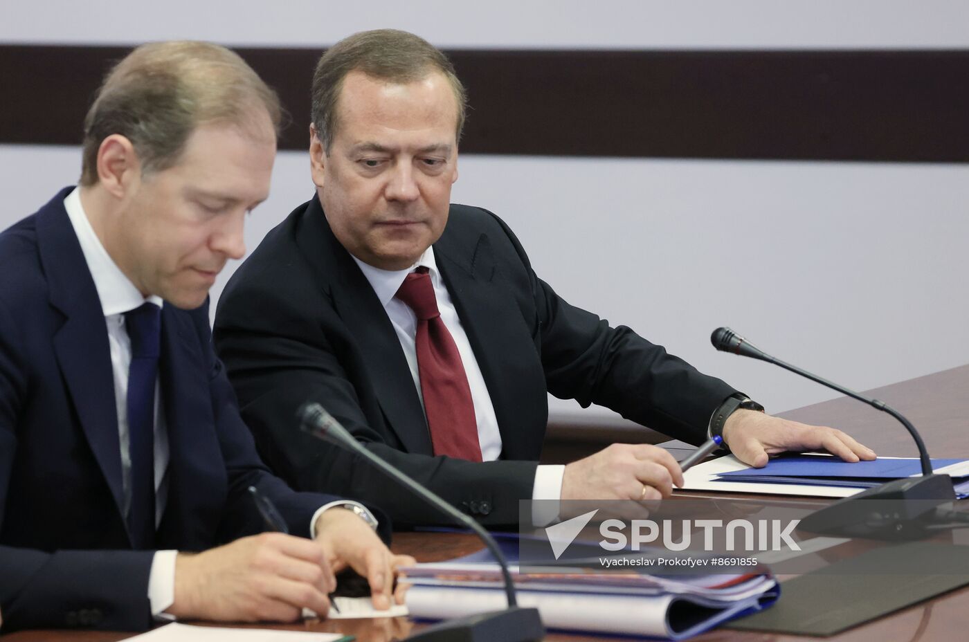 Russia Putin Defence Industry Enterprises