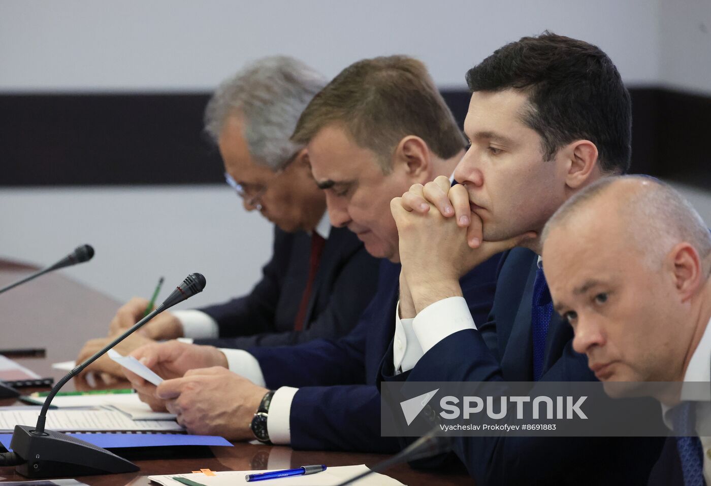 Russia Putin Defence Industry Enterprises