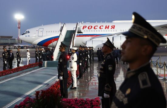 Uzbekistan Russia