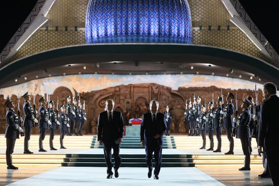 Uzbekistan Russia