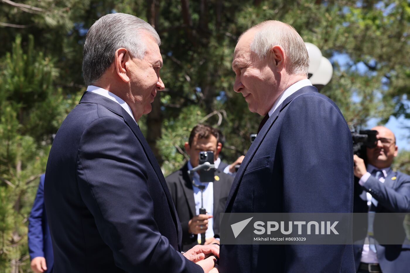 Uzbekistan Russia