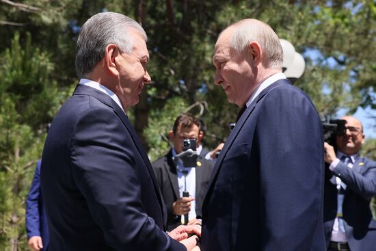Uzbekistan Russia