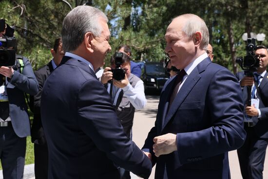 Uzbekistan Russia
