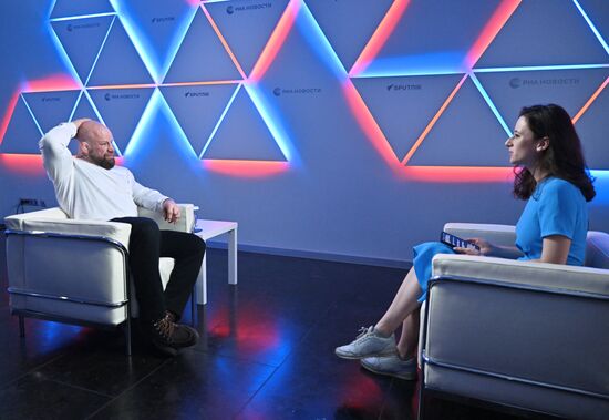 Russia MMA Fighter Interview