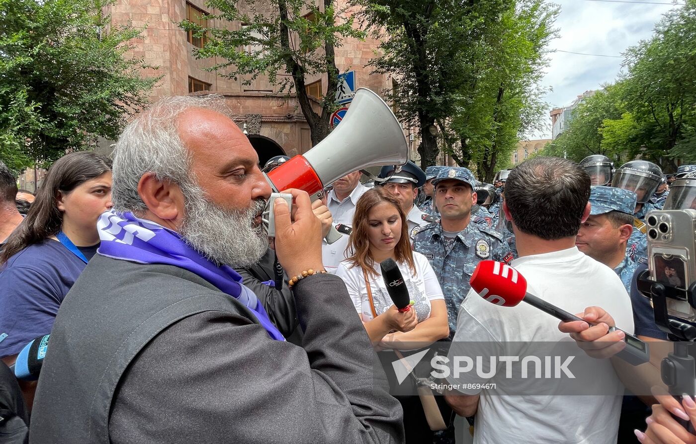 Armenia Protest