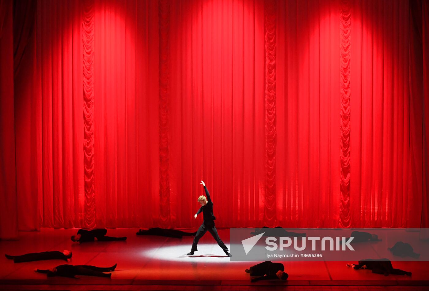 Russia Choreographic College Graduation Concert