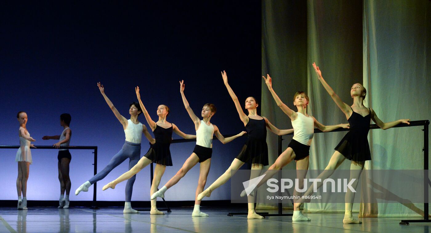 Russia Choreographic College Graduation Concert