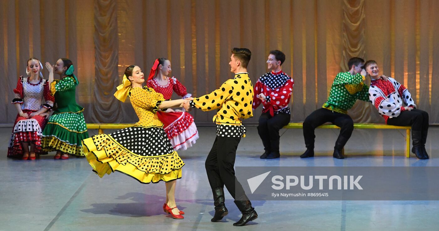 Russia Choreographic College Graduation Concert