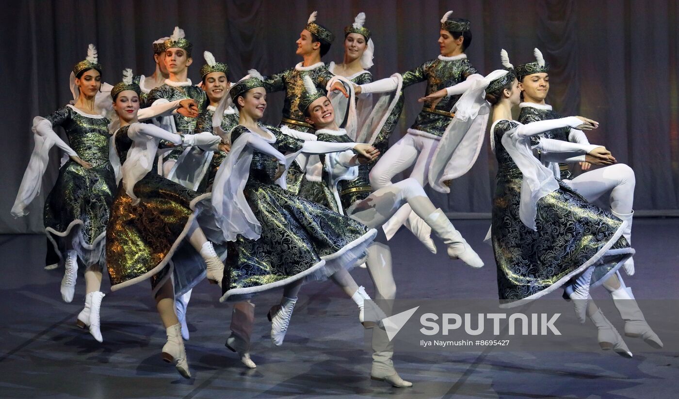 Russia Choreographic College Graduation Concert