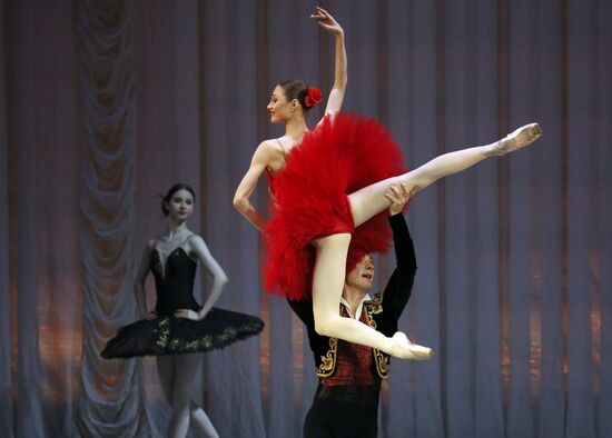 Russia Choreographic College Graduation Concert