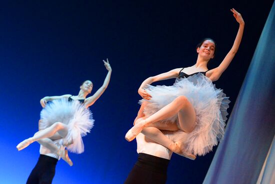 Russia Choreographic College Graduation Concert