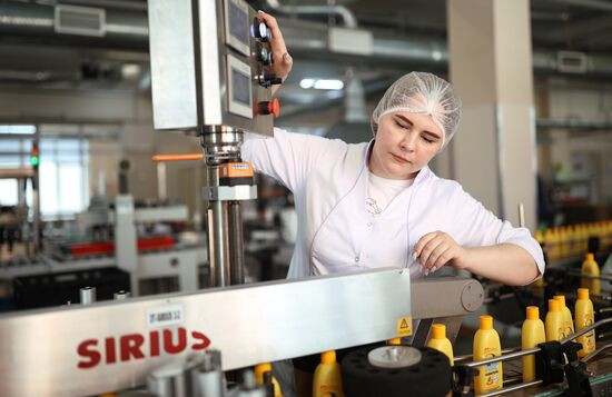 Russia Perfumery Cosmetics Industry