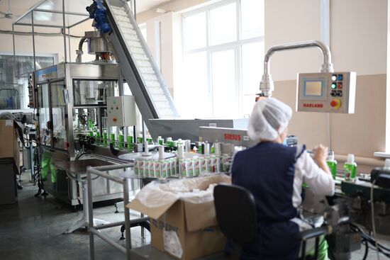 Russia Perfumery Cosmetics Industry