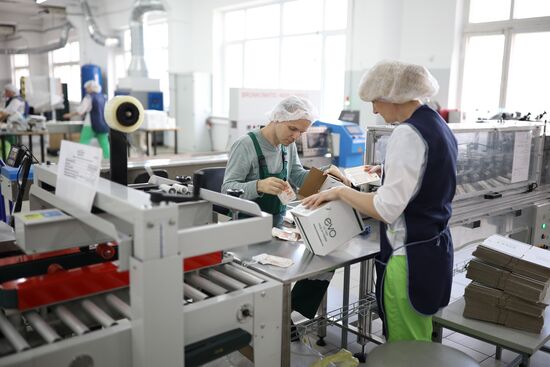 Russia Perfumery Cosmetics Industry