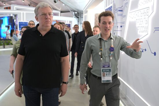 Alexei Kudrin visits RUSSIA EXPO