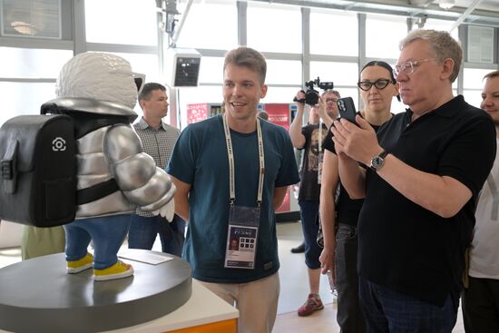 Alexei Kudrin visits RUSSIA EXPO