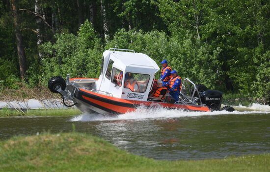 Russia Emergencies Ministry Drills
