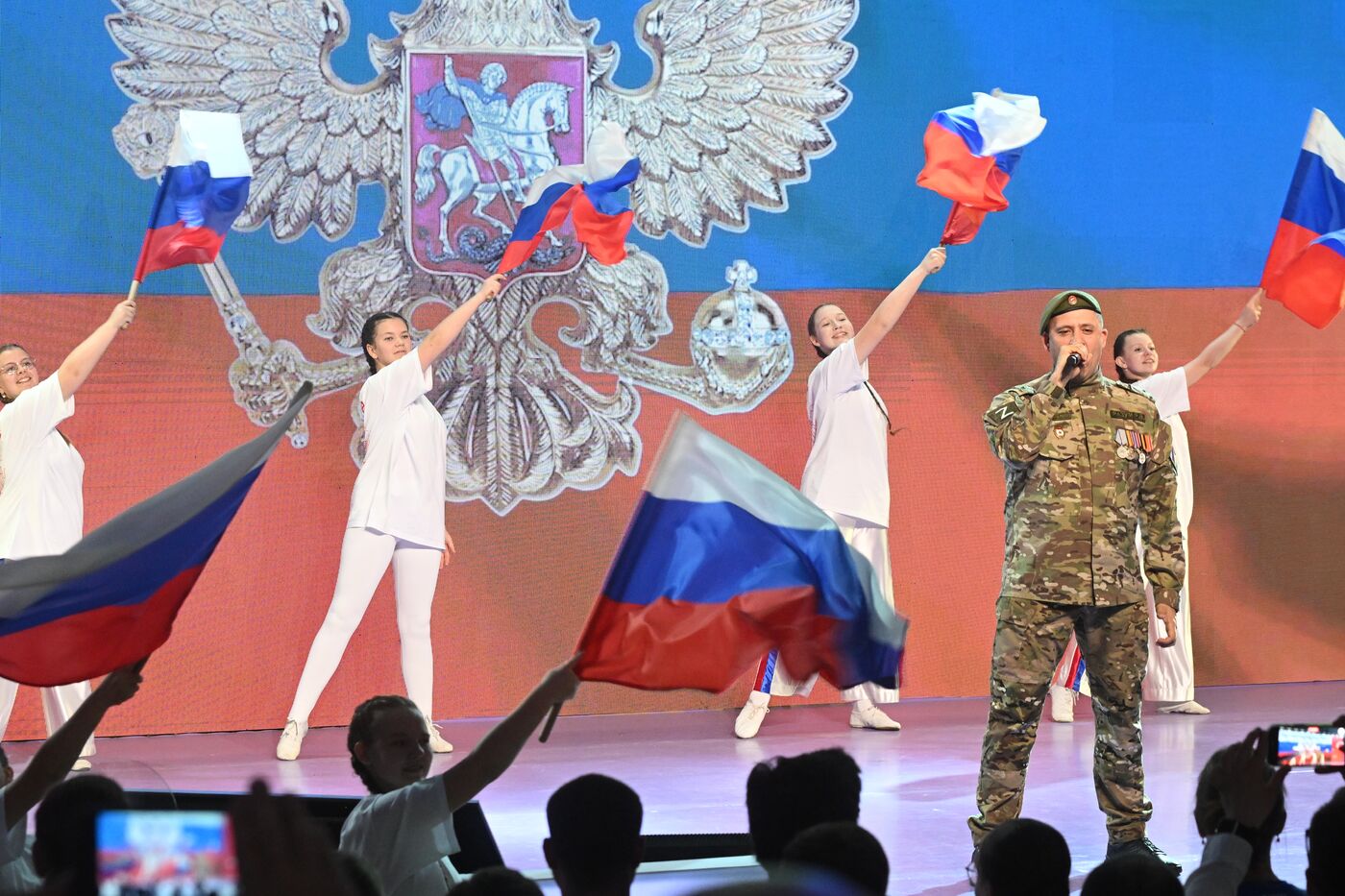 RUSSIA EXPO. Launch of To Be, Not to Seem national competition among mentors of patriotic education