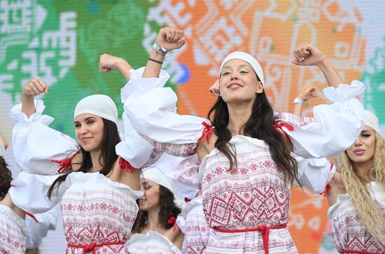 RUSSIA EXPO. Cultural program of the Movement of the First Festival