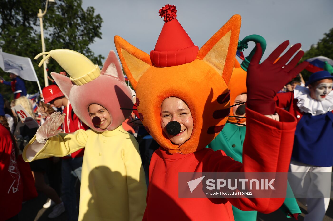 RUSSIA EXPO. The procession of dreamers