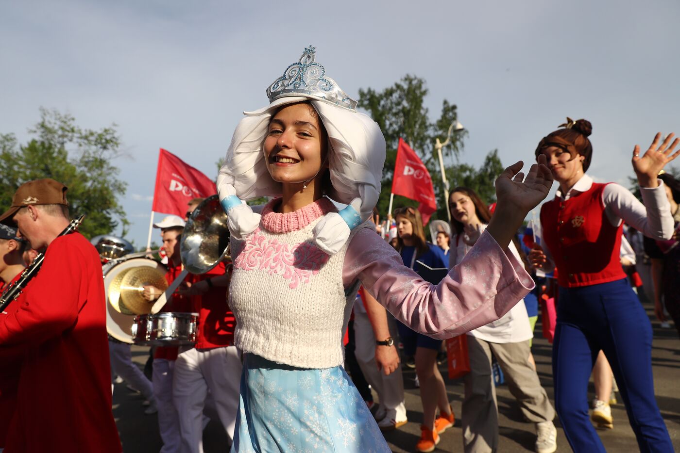 RUSSIA EXPO. The procession of dreamers