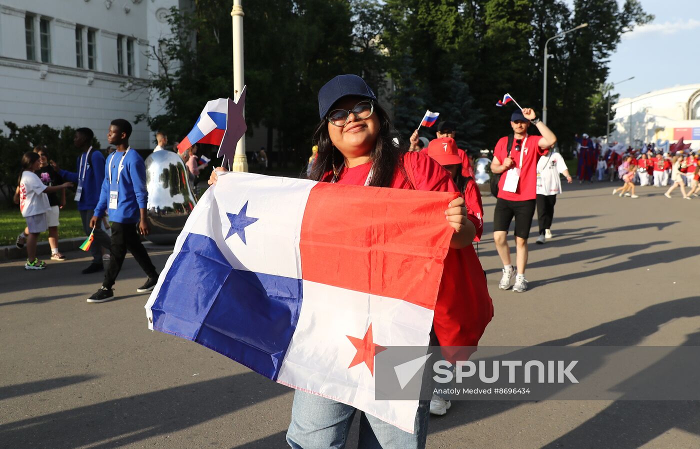 RUSSIA EXPO. The procession of dreamers
