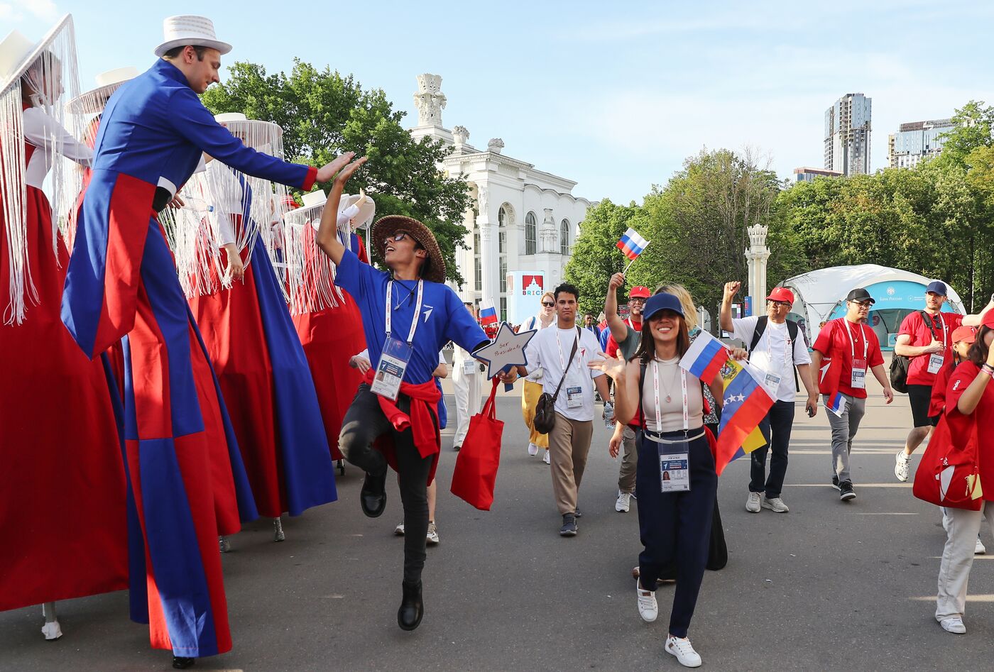 RUSSIA EXPO. The procession of dreamers