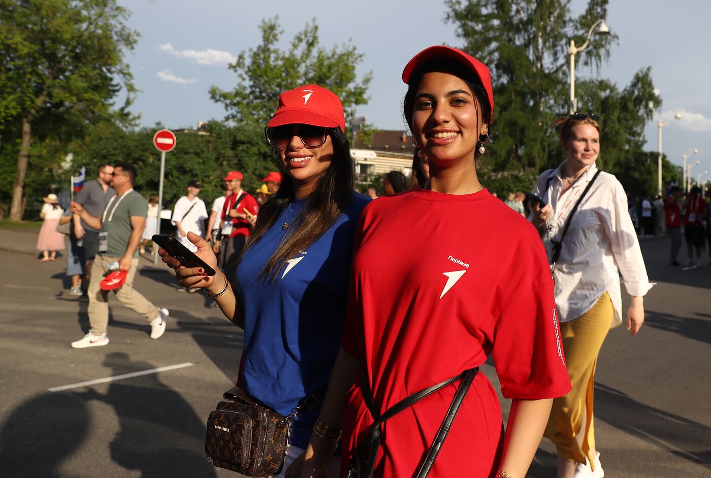 RUSSIA EXPO. The procession of dreamers