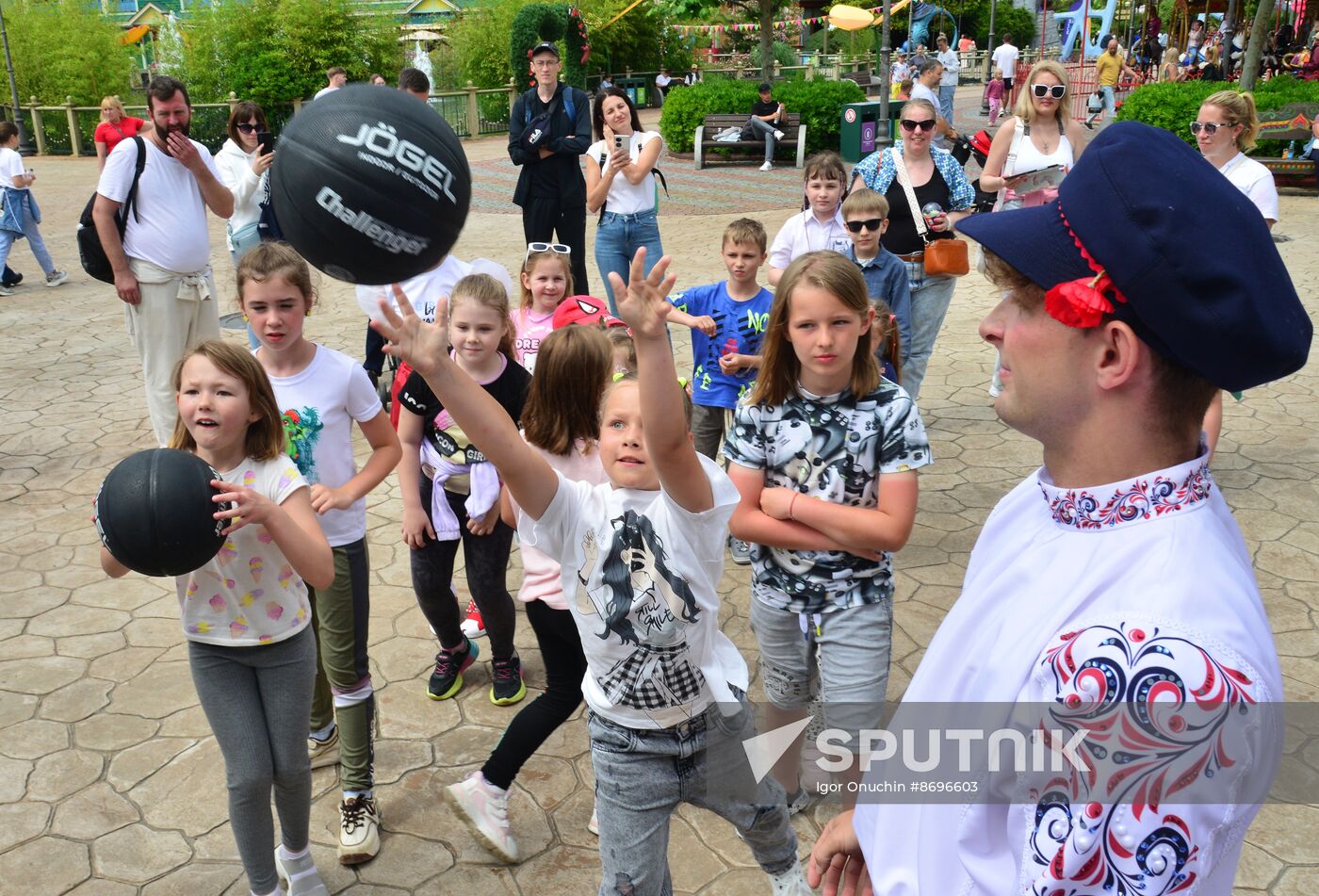 Russia Children's Day