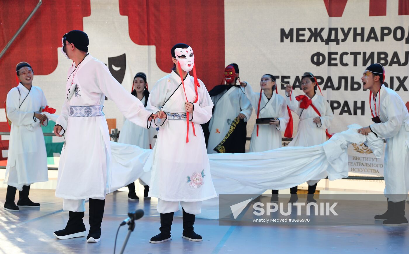 RUSSIA EXPO. 7th BRICS International Festival of Theater Schools