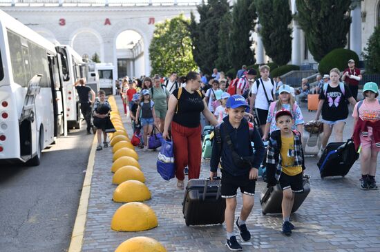Russia Ukraine Military Operation Evacuees