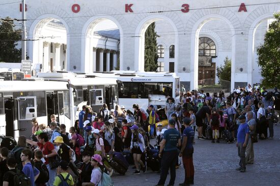 Russia Ukraine Military Operation Evacuees